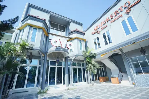 OYO 1239 Mojokerto Classic Residence — фото 1
