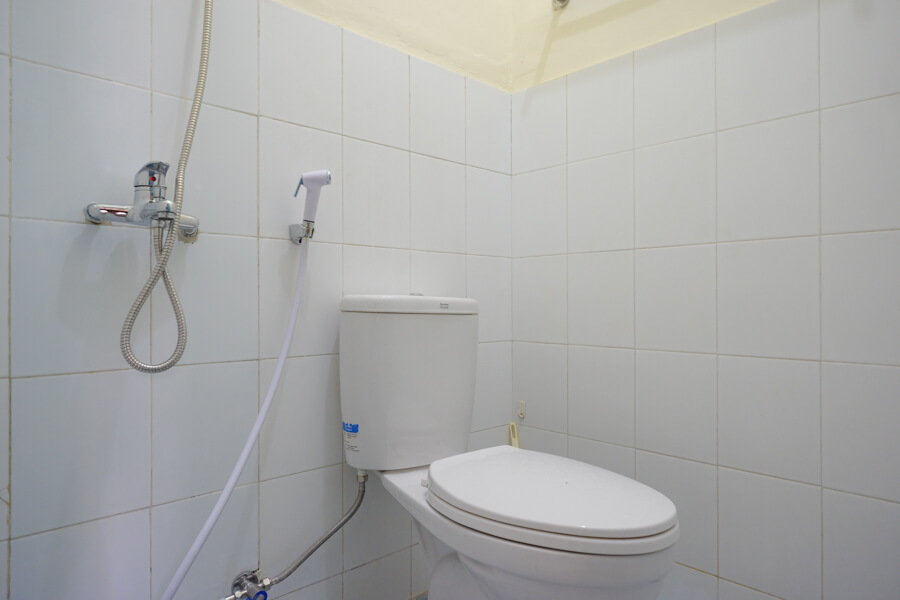 Пурвокерто: RedDoorz near GOR Satria 3