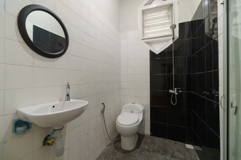 Банда-Ачех: RedDoorz Syariah near Suzuya Mall Banda Aceh 2