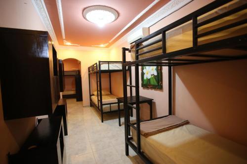Чангу: Sholeh Silver Hostel