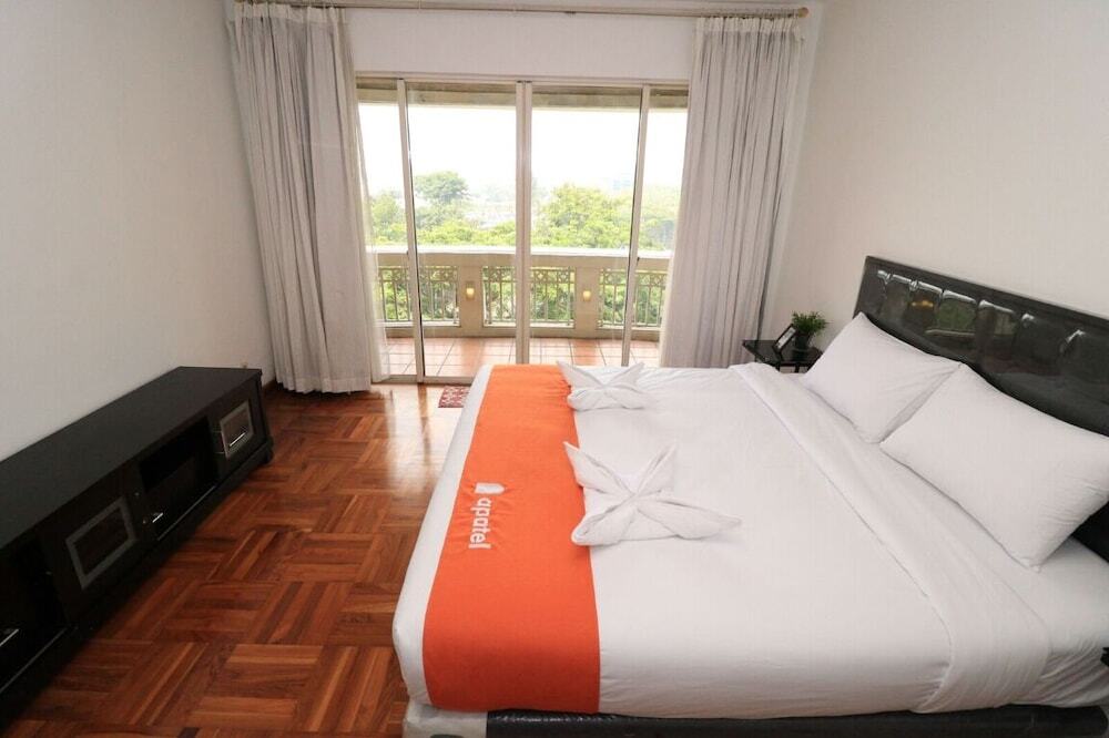 Джакарта: Apatel Apartement Kedoya Elok