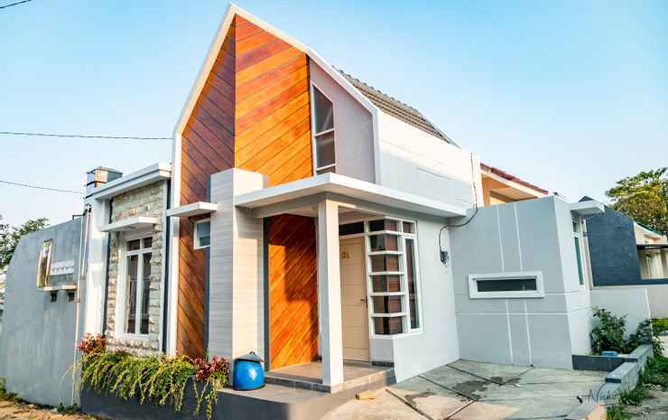 Бату: Comfort Place at Villa Puncak Garuda D1