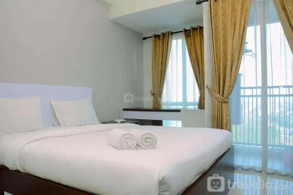 Бекаси: Homey Studio @ Grand Dhika City Apartment