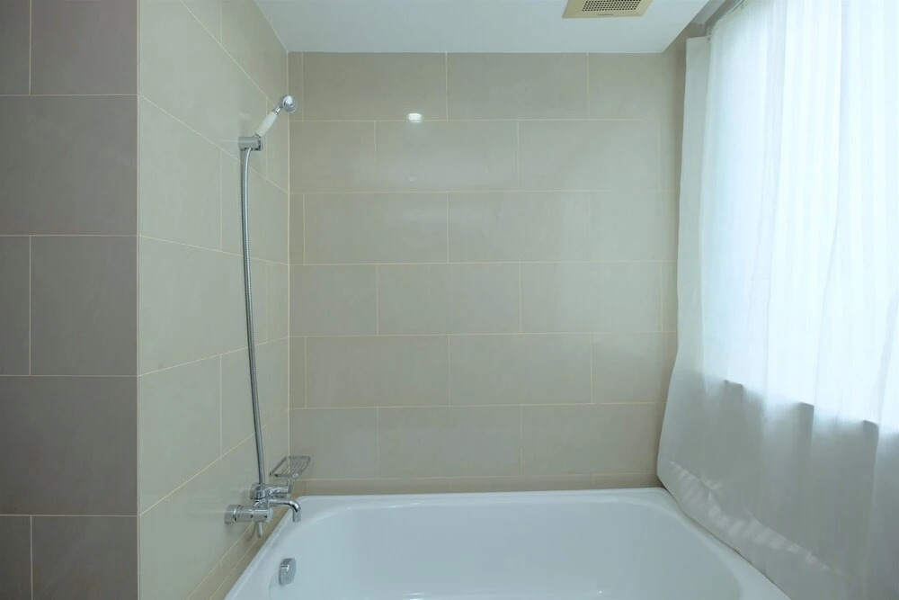 Джакарта: Exclusive 3BR Apartment at Gandaria Heights for 5 Pax