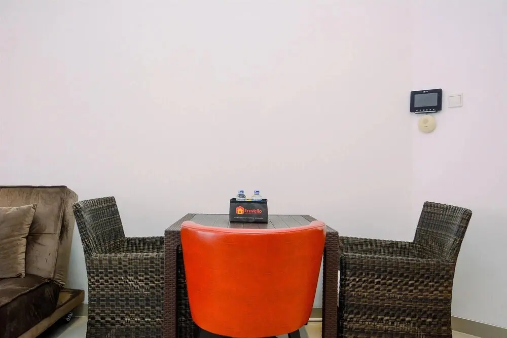 Джакарта: Comfortable 2BR Green Central City Apartment