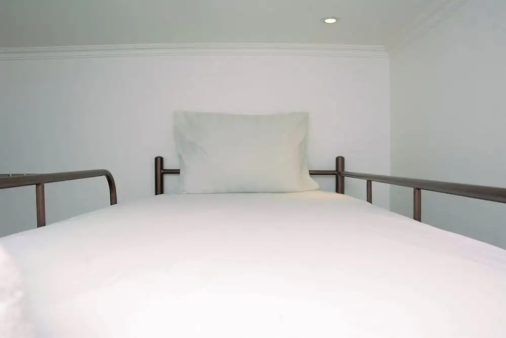 Джакарта: Comfortable 2BR Green Central City Apartment