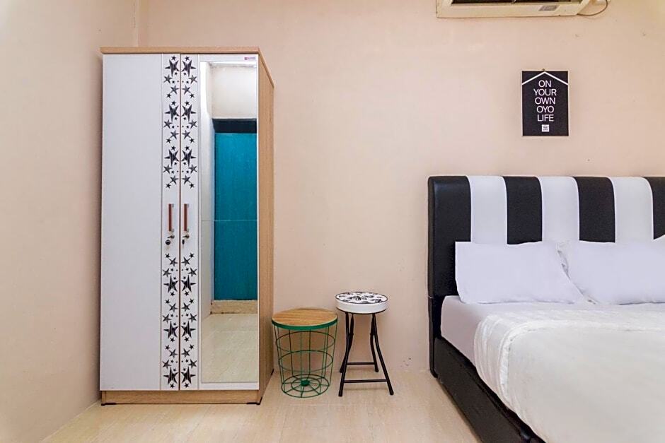 Батам: OYO Life 2579 Kost Anggun 2