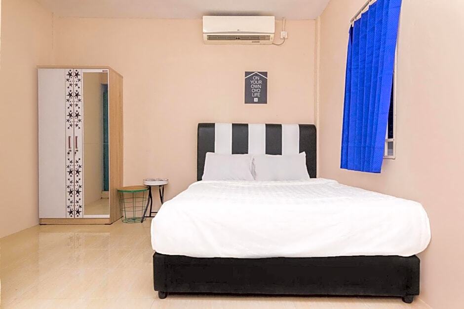 Батам: OYO Life 2579 Kost Anggun 2