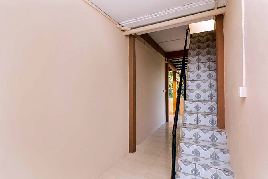 Батам: OYO Life 2579 Kost Anggun 2