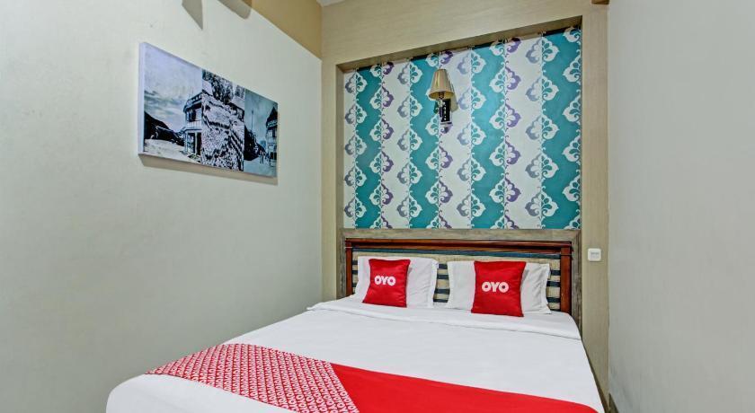 Синкаванг: OYO 3379 Hotel Khatulistiwa