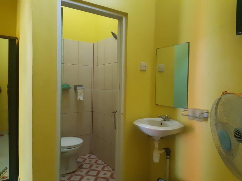 Калипуро: OYO 3214 Puri Amalia