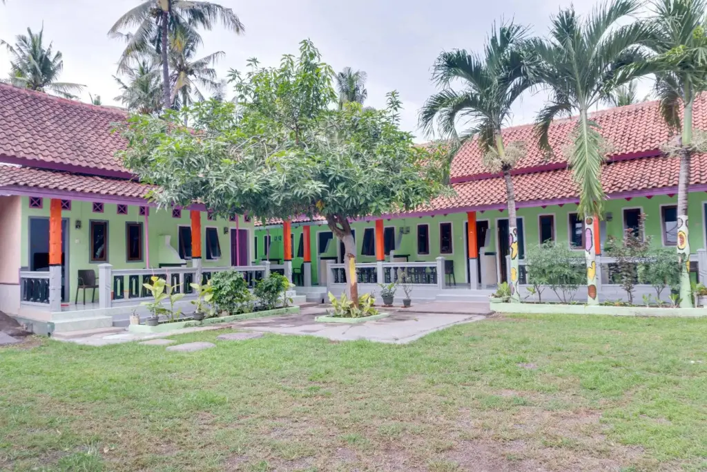 Калипуро: OYO 3281 Griya Ketapang