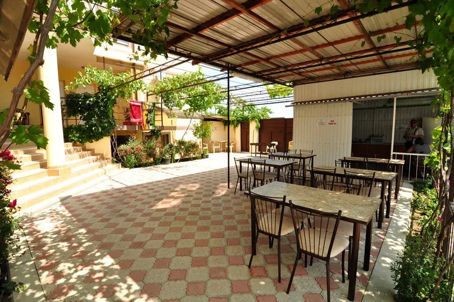 Витязево: Ararat Guest House