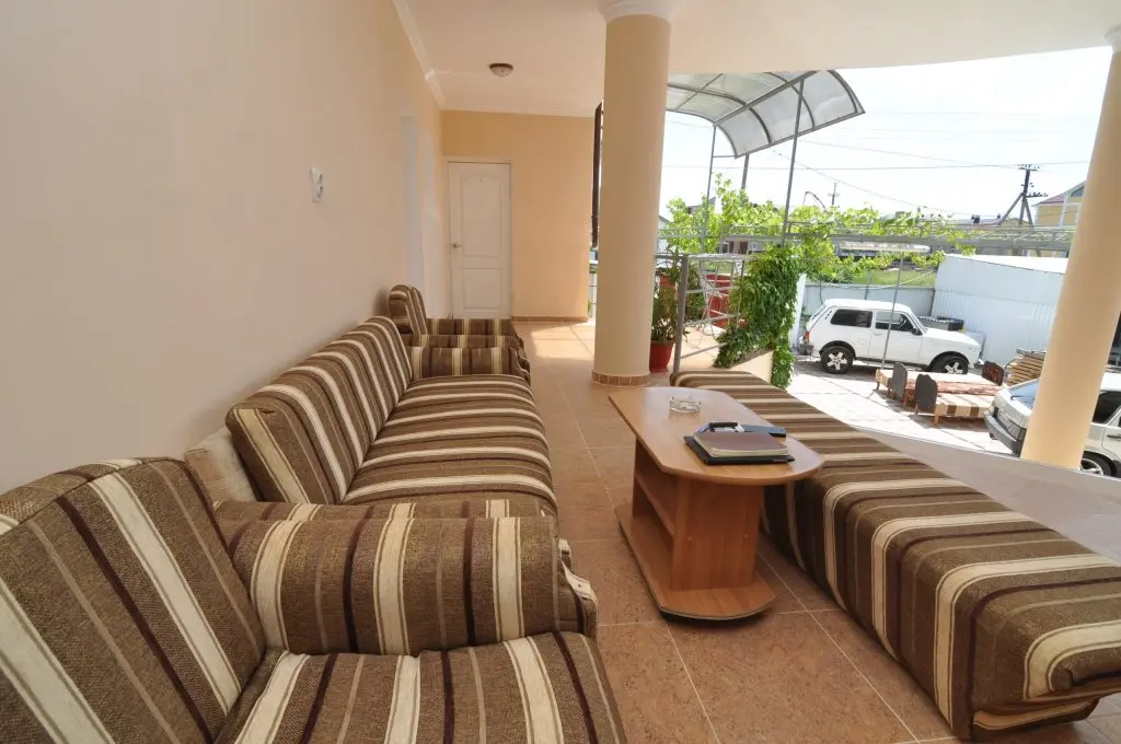Витязево: Ararat Guest House