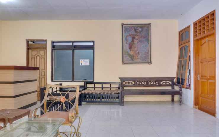 Баньюванги: Oyo Life 2792 Kadoeng Krasan Banyuwangi