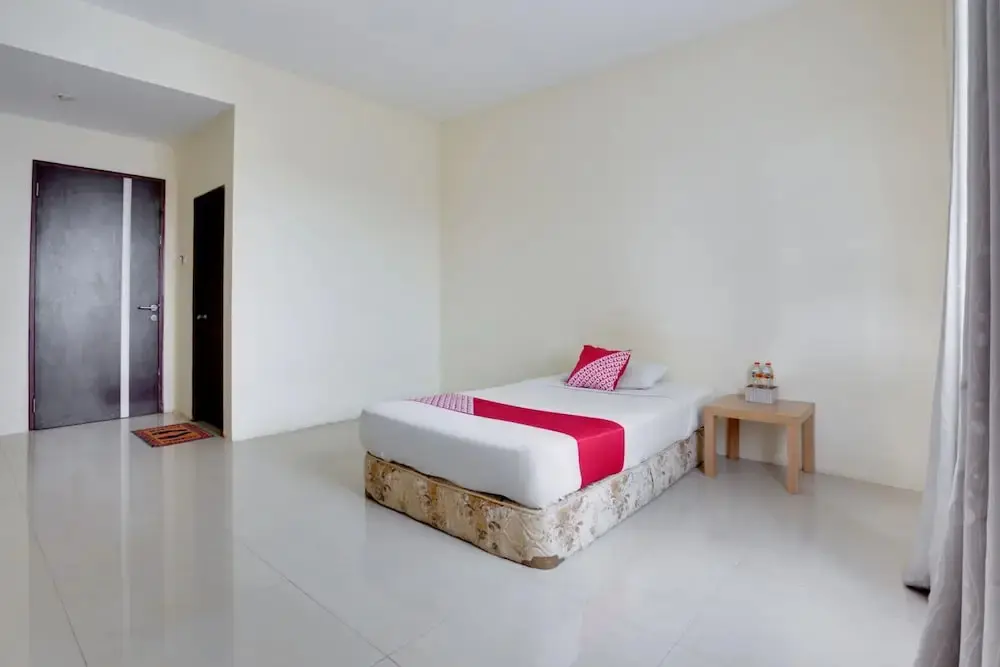 Мартапура: OYO 3343 Sunrise Hotel