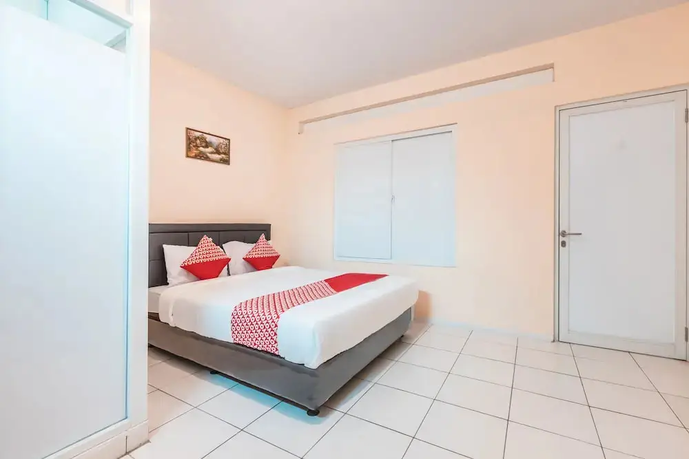 Джакарта: J&B Room Pramuka by Oyo Rooms