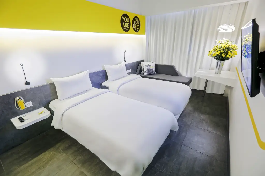 Бандунг: YELLO Hotel Paskal - Bandung