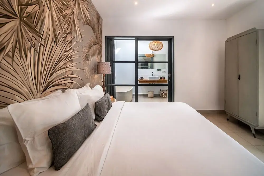 Чангу: Splendid Private Villa, 2 BR, Canggu With Staff