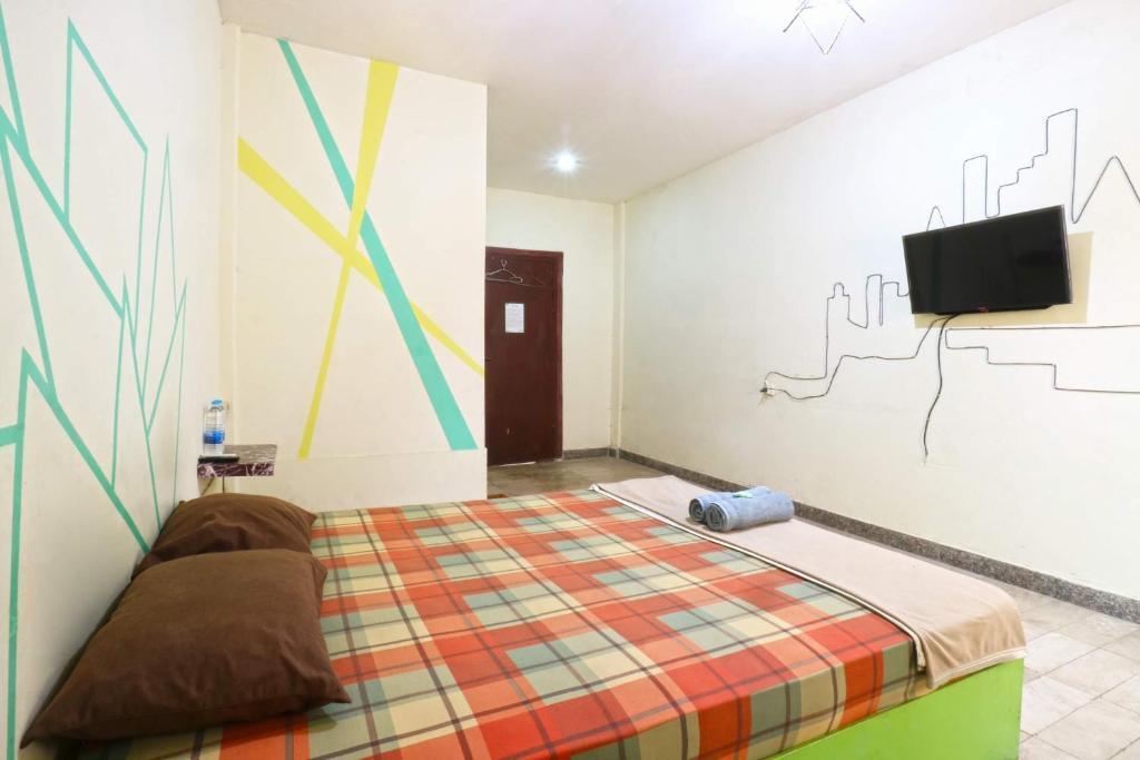 Джакарта: Wisma Gading Indah 1 by ZUZU