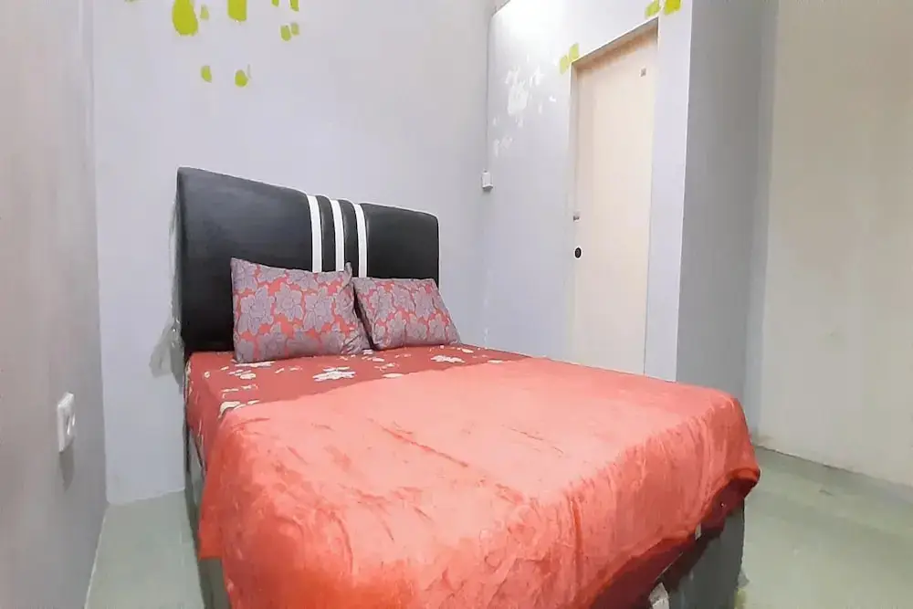 Паданг: OYO 3414 Gurita Residence Syariah