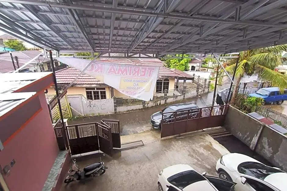 Банджармасин: SPOT ON 3525 Penginapan Magnolia Syariah
