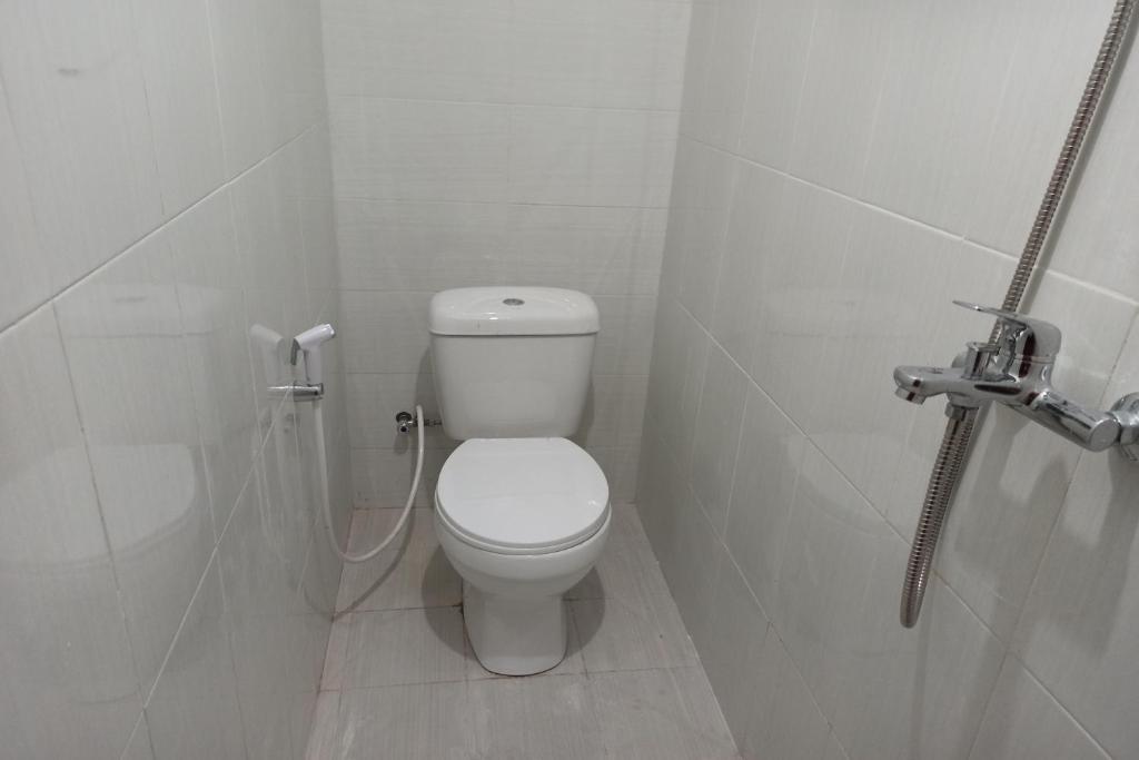 Сурабая: OYO Life 2988 Medokan N2 Residence