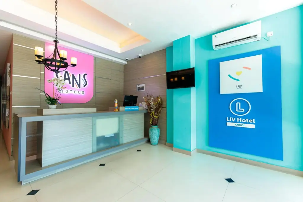 Джакарта: OYO 3735 Liv Hotel