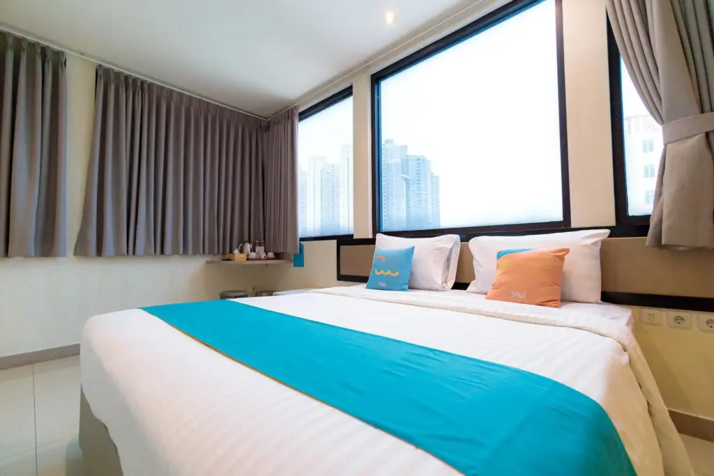 Джакарта: OYO 3735 Liv Hotel