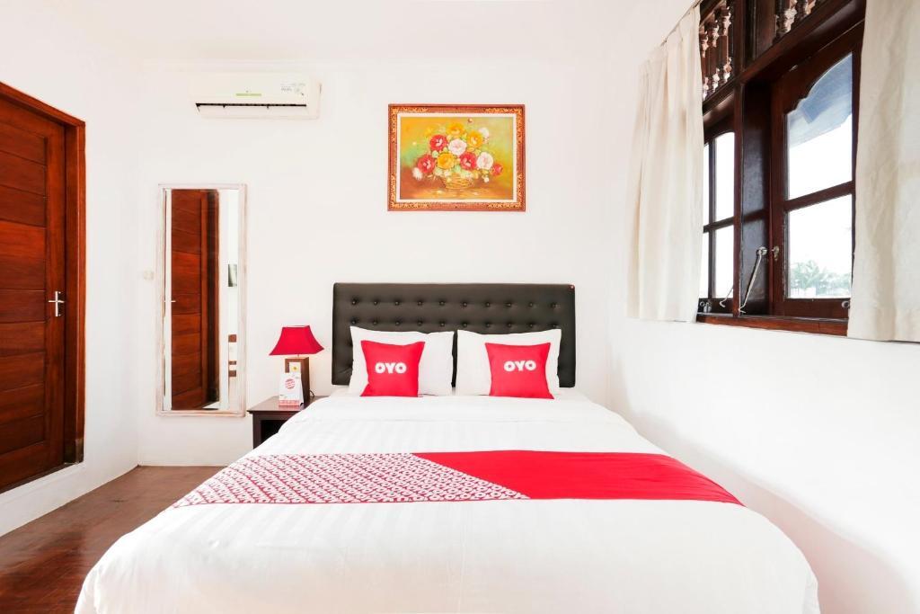 Кута: OYO 4003 Ceria Guesthouse SeminyakNearSeminyak Beach