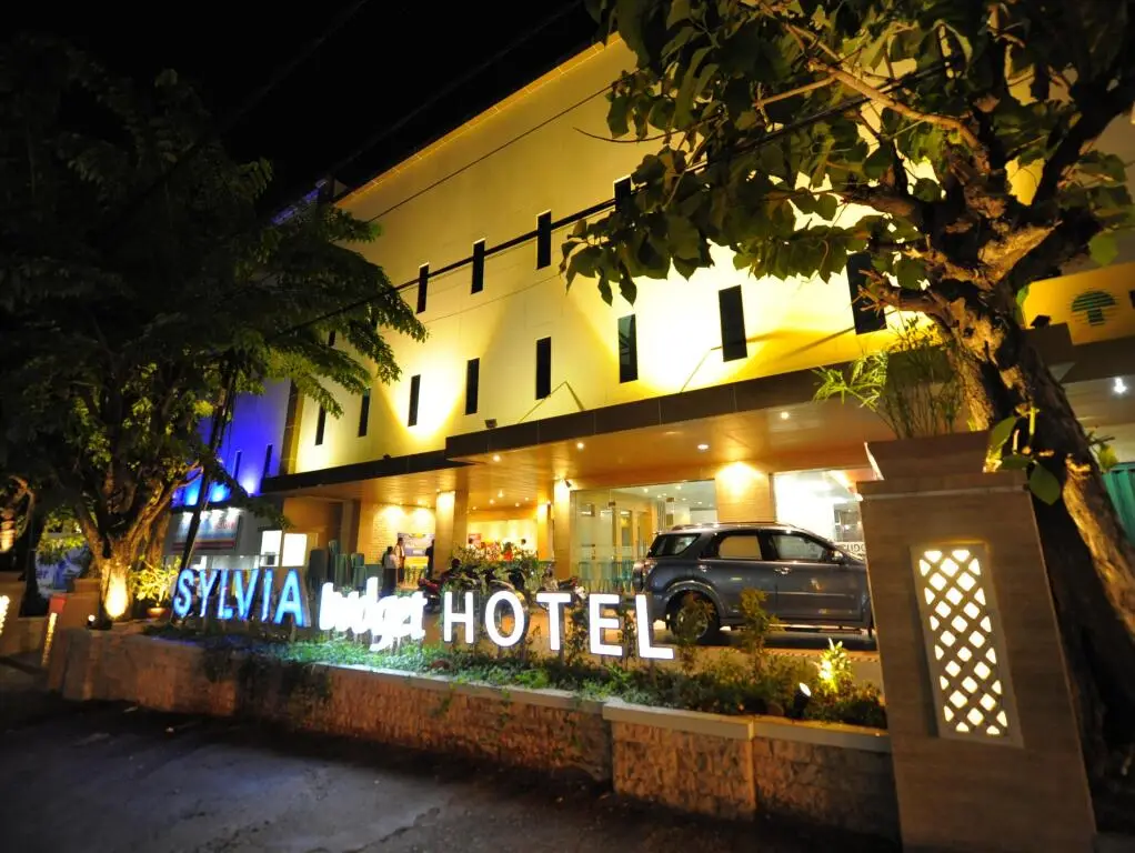 Sylvia Hotel Budget Kupang — фото 1