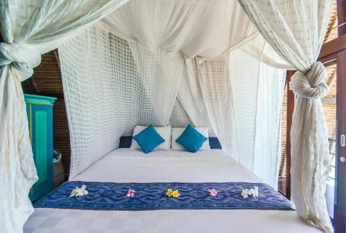 Пекату: Rumah Elizabeth & Rumah Janneke