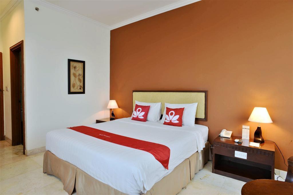 Джакарта: ZEN Rooms Near Grand Indonesia Mall