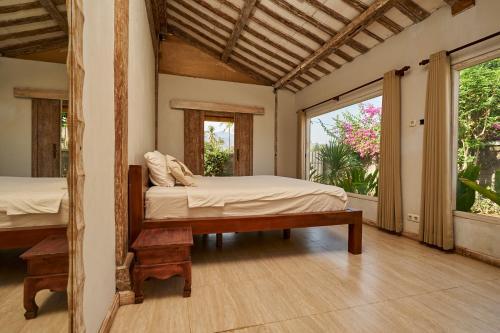 Пемутеран: Villa Coral