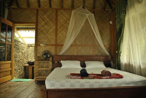 Паданг: Ricky's Beach House