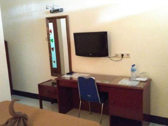 Матарам: Kurnia Jaya Hotel
