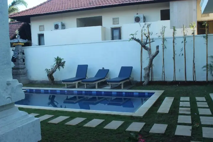 Пурвакерти: Adore guesthouse