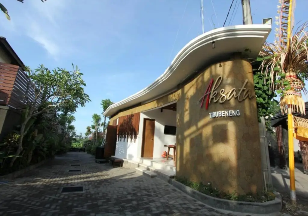 Чангу: Aksata Villas Tibubeneng