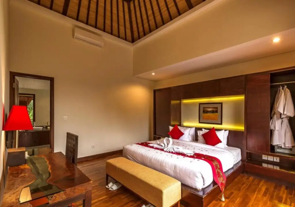 Чангу: Aksata Villas Tibubeneng