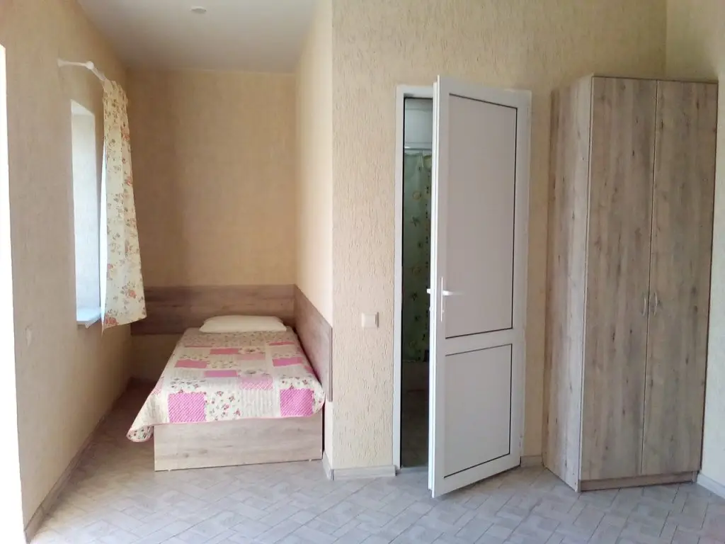Кучугуры: Гостевой Дом Арго