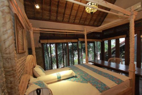 Унгасан: Villa Dayins