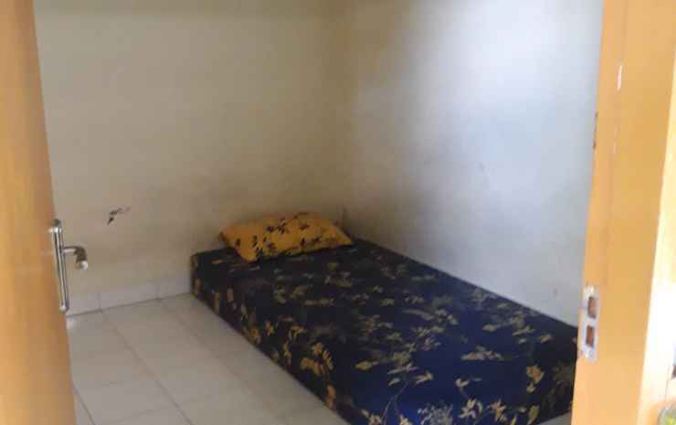 Депок: Janti Transit Room Syariah