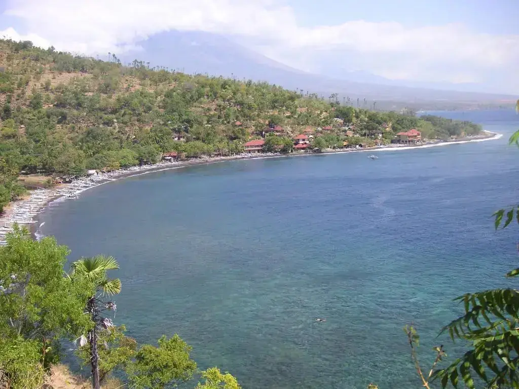 Пурвакерти: Galang Kangin Bungalows 2