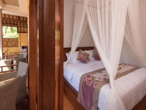 Остров Ченинган: Yellow Bridge Guest House