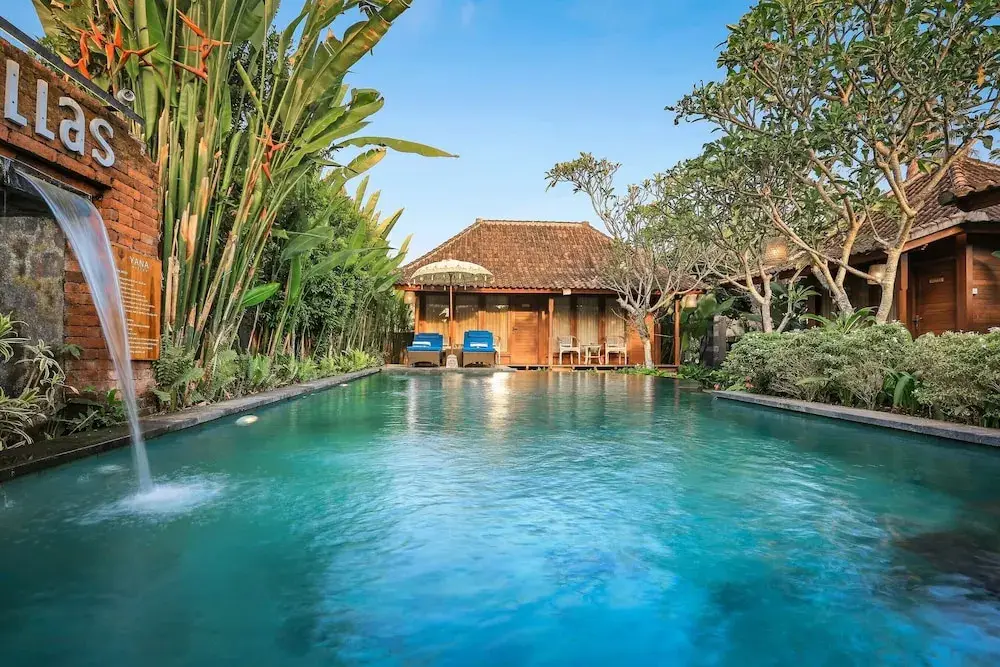 Сукавати: Yana Villas Kemenuh