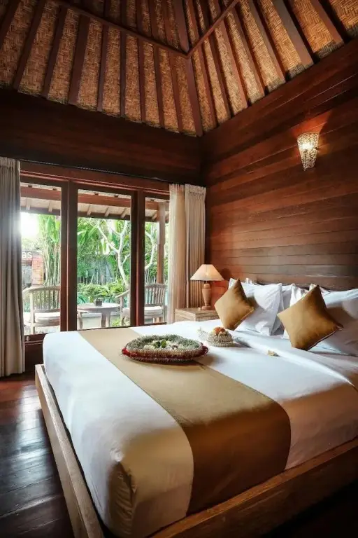 Сукавати: Yana Villas Kemenuh