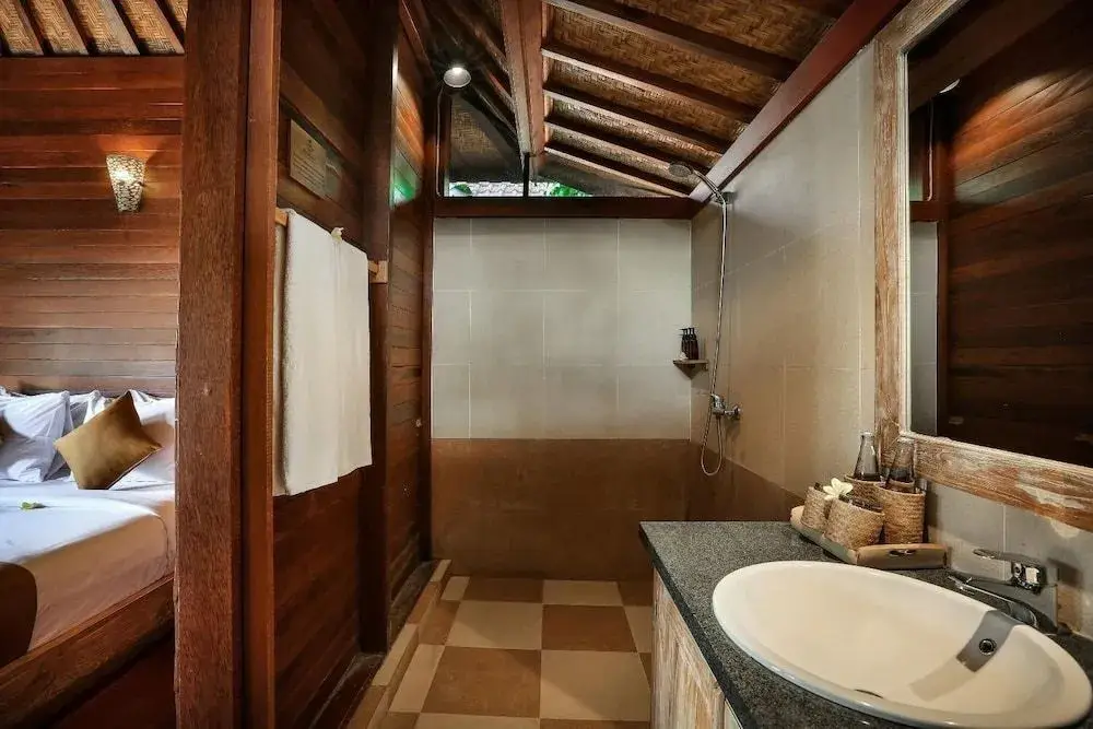 Сукавати: Yana Villas Kemenuh