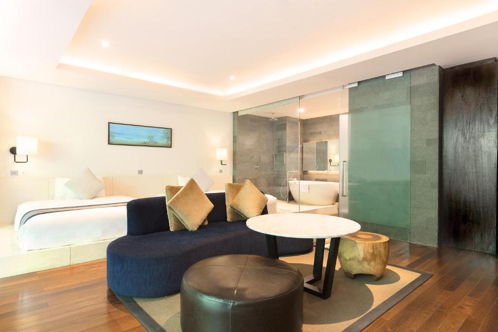 Джимбаран: Suites by Watermark Hotel and Spa Bali