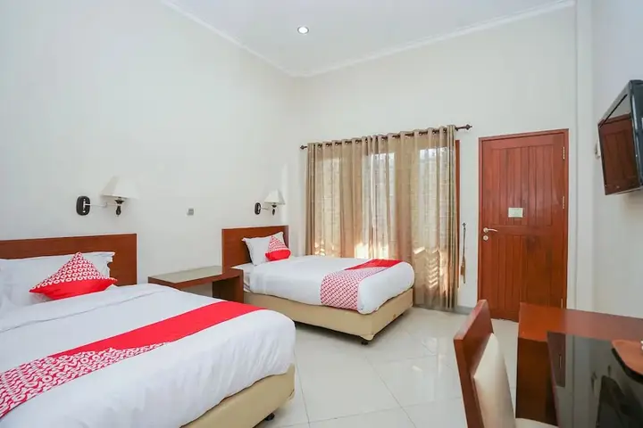 Проболинго: OYO 1430 Hotel Ratna Syariah