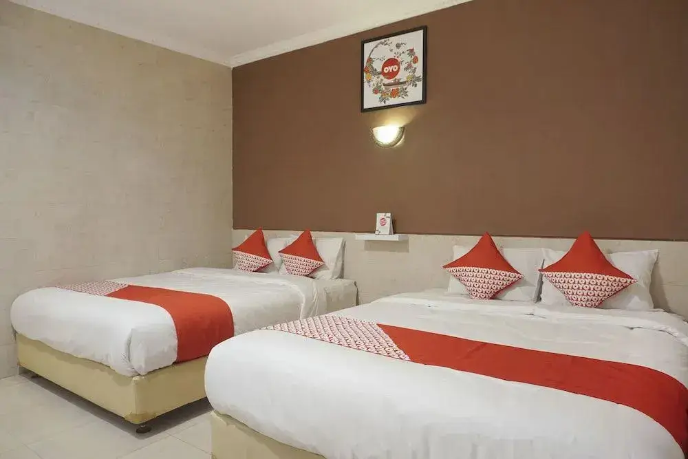 Джокьякарта: OYO 693 Hotel Safara
